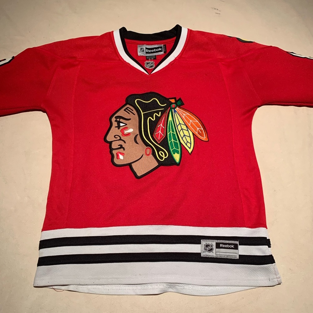 Home game red Patrick Kane, official Chicago Blackhawks women’s jersey